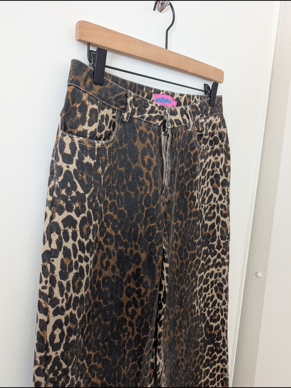 Edikted Womens Small Leopard Printed Low Rise Baggy Jeans 100% Cotton Chic Y2K - Picture 4 of 8